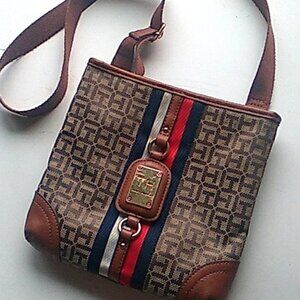 Tommy Hilfiger Black/Tan Crossbody Purse Zippered Long Strap Red Blue White